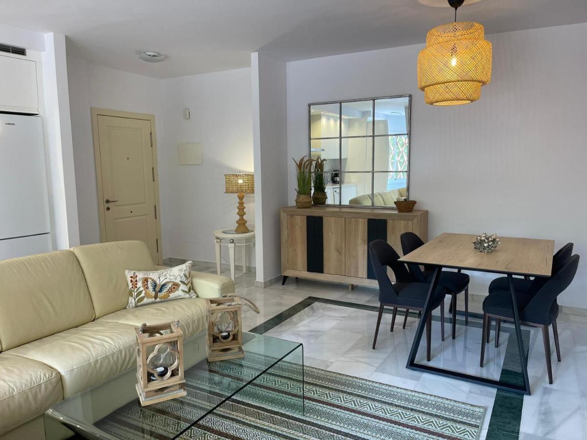 Marbella Playa Residencial Con Piscina Apartment Екстериор снимка