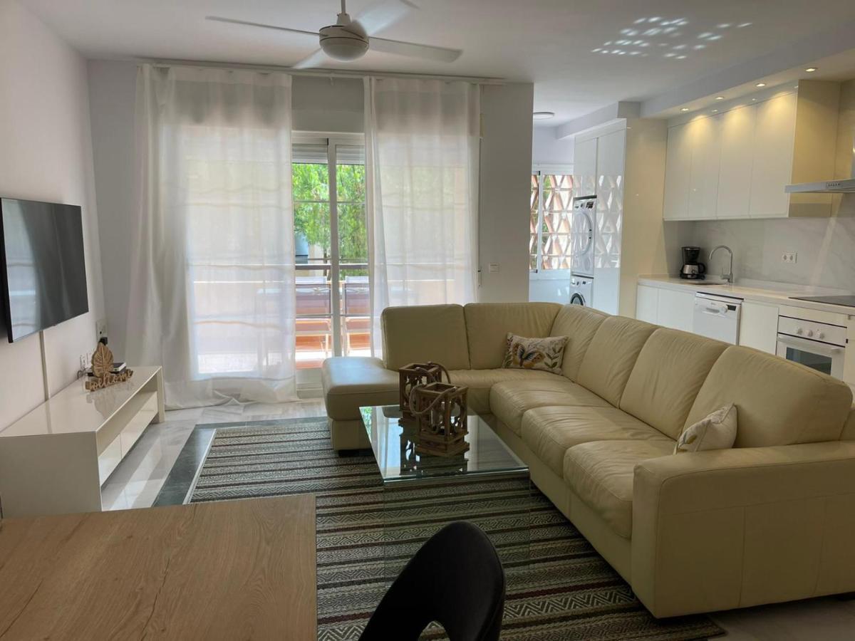 Marbella Playa Residencial Con Piscina Apartment Екстериор снимка