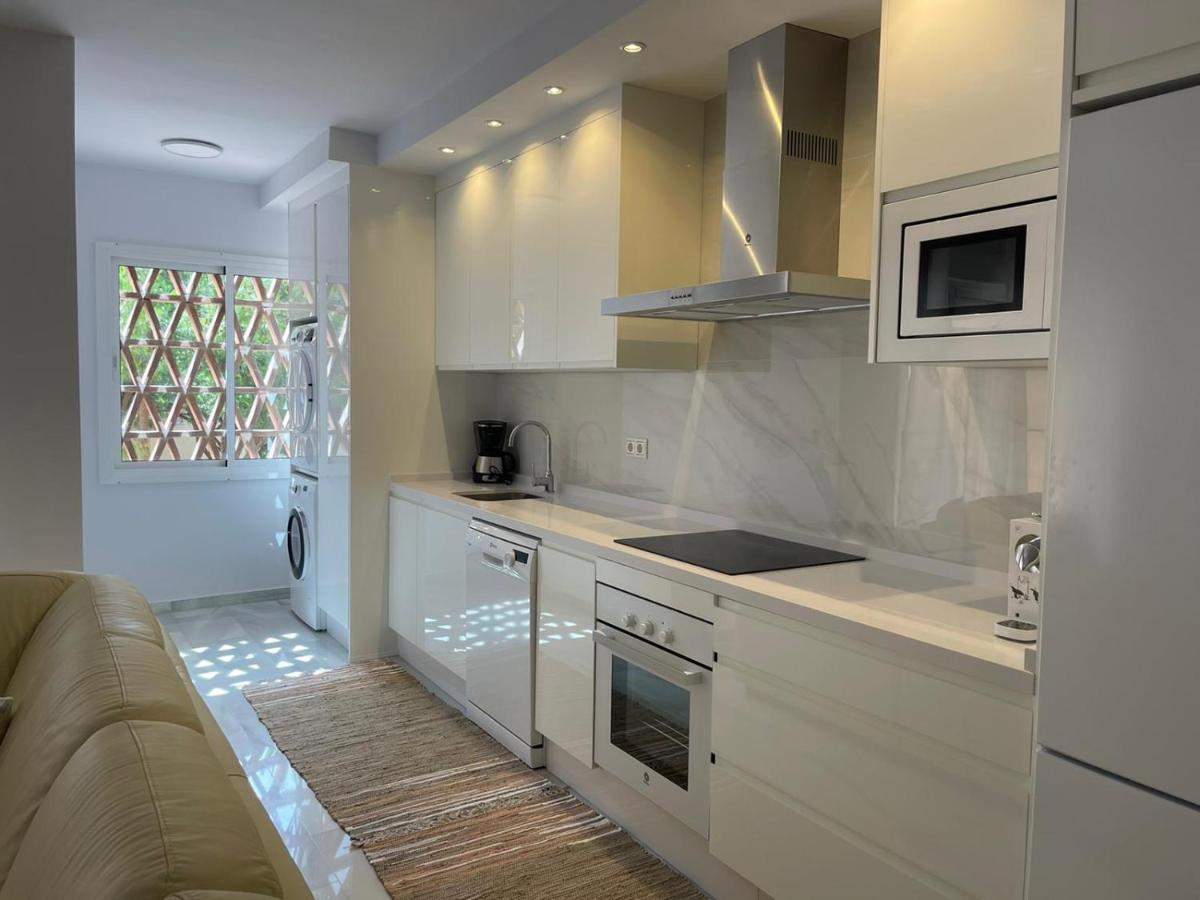 Marbella Playa Residencial Con Piscina Apartment Екстериор снимка
