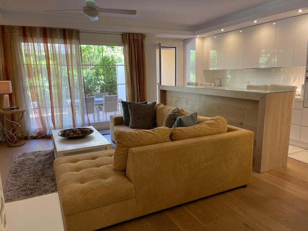 Marbella Playa Residencial Con Piscina Apartment Екстериор снимка
